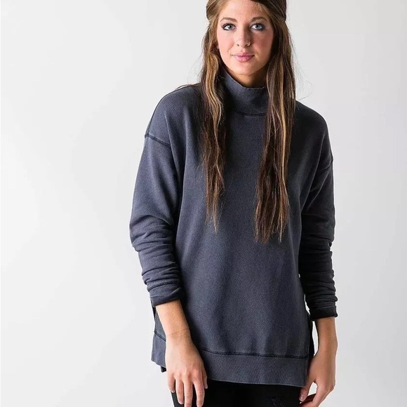 Free People Distressed Charcoal Gray Black Mock Neck Sweatshirt Tunic Side Slit - Picture 11 of 11